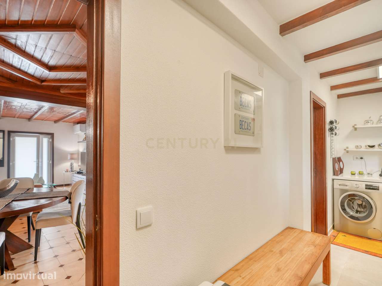 Magnífica Moradia T6 com Piscina, Garagem e Vista Desafogada em Sesimb-53