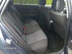 Toyota Avensis 2.0 D-4D Premium - 16