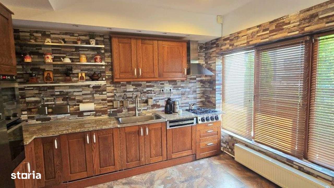 VILA DEOSEBITA DE VANZARE IN OTOPENI - ZONA REZIDENTIALA SELECTA - Imagine principală: 5/15