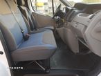 Renault TRAFIC - 15