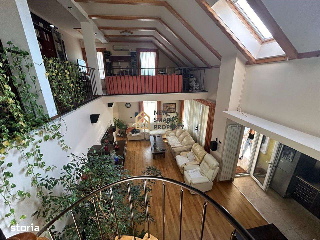 De vanzare casa situata ultracentral langa Liceul Eminescu - Imagine principală: 2/16