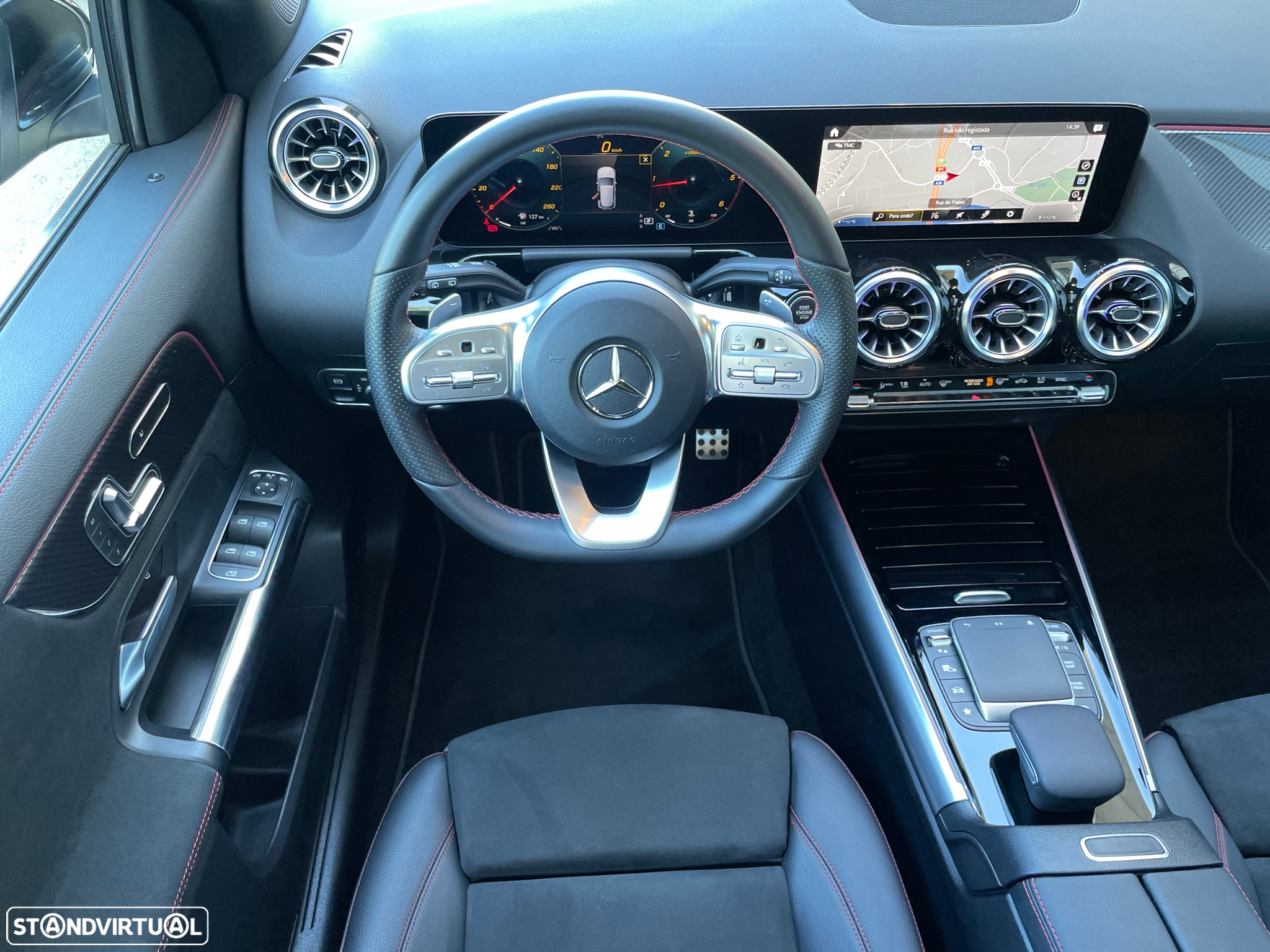 Mercedes-Benz GLA 200 d AMG Line - 35