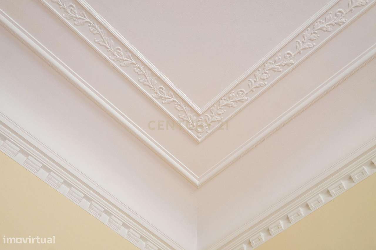 Fantástica Moradia no Restelo - Belém-12