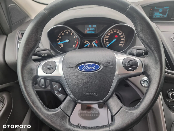 Ford Kuga 1.6 EcoBoost 2x4 Titanium - 27