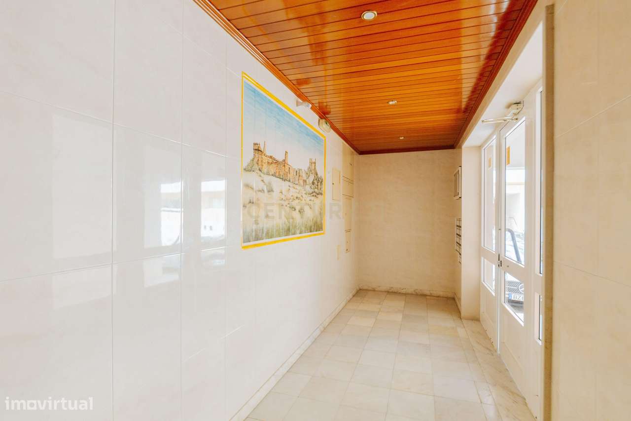 Apartamento T3 em Santa Iria de Azoia, Loures-31