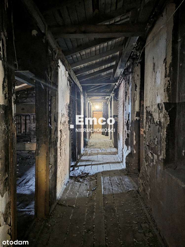 Konkurs ofert na sprzedaż powierzchni strychu do adaptacji.-1