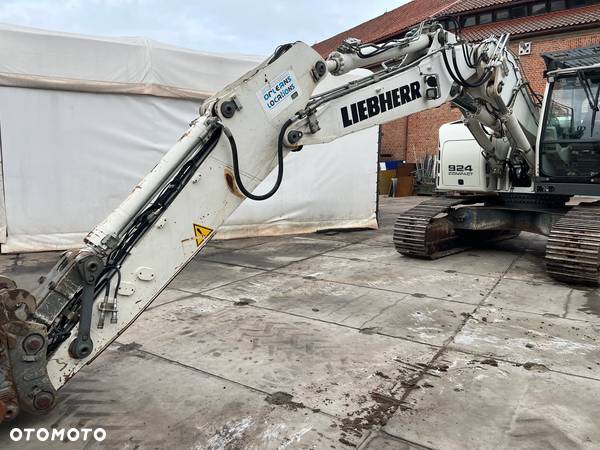 Liebherr R924 COMPACT - 27