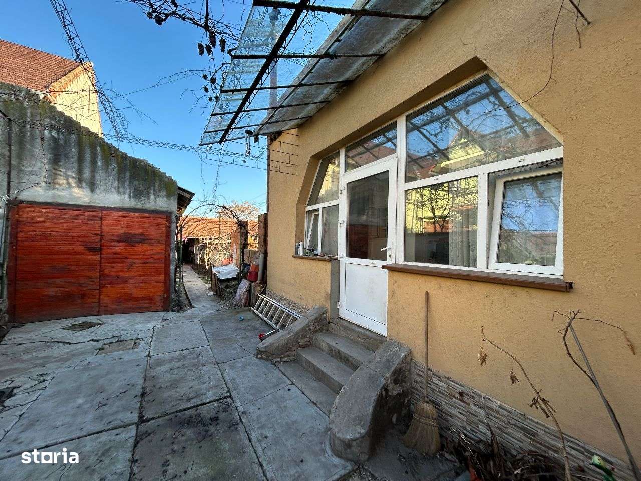 Vand casa mare din caramida,in Parneava,st.720 mp.locuibila imediat. - Imagine principală: 2/15