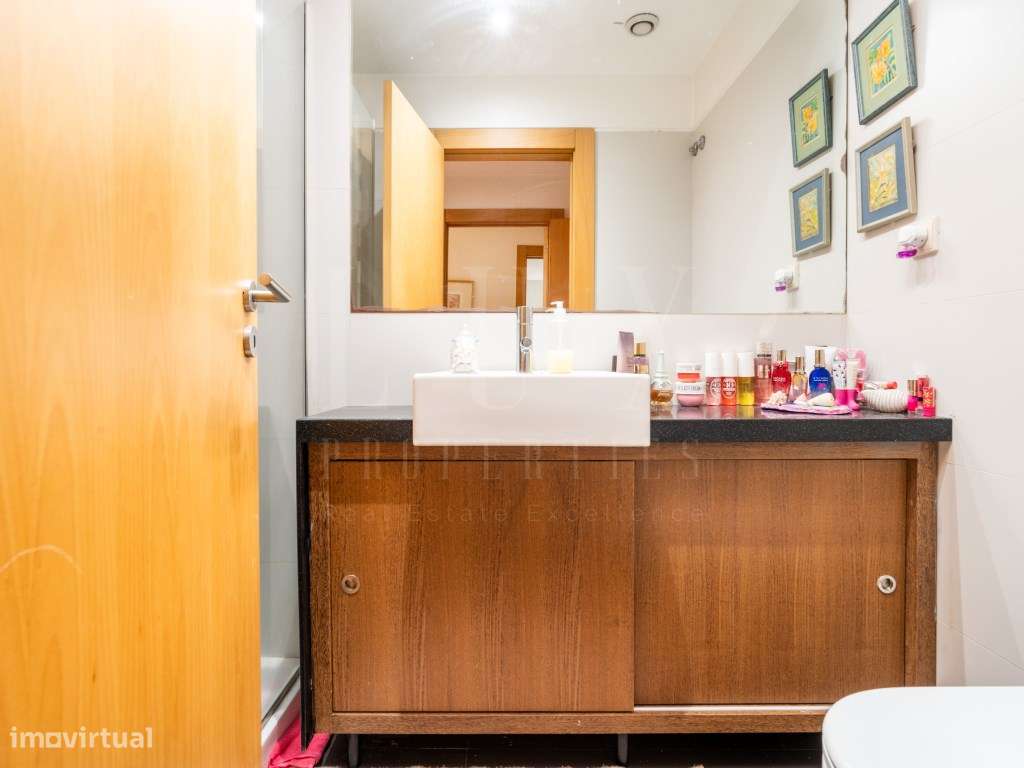 T2 PREMIUM À ROTUNDA DA BOAVISTA-17