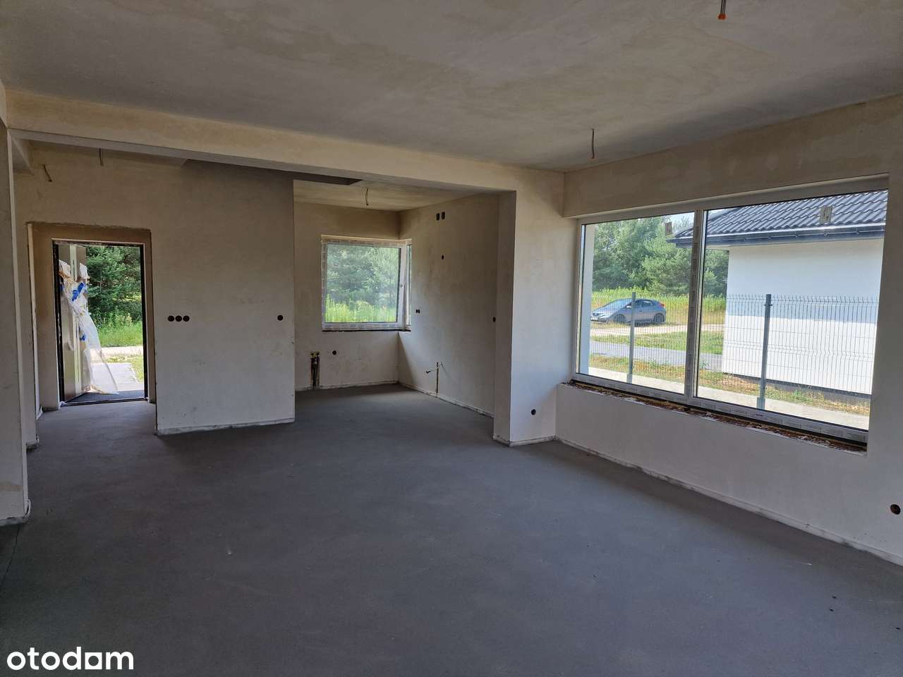 Nowoczesny Dom  z Wiatą Garażową-11