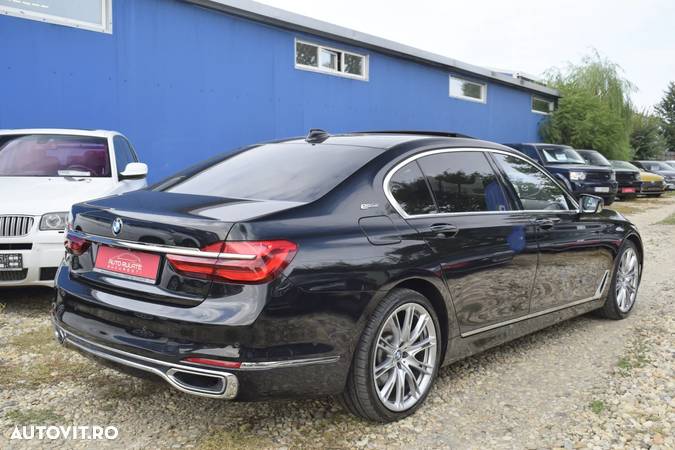 BMW Seria 7 740Le iPerformance - 4