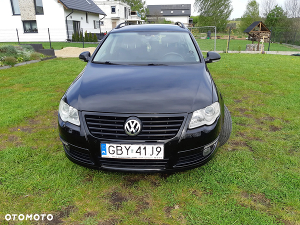 Volkswagen Passat 2.0 TDI Comfortline - 9