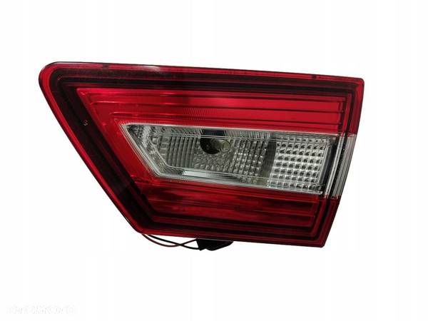 LAMPA PRAWA PRAWY TYŁ TYLNA W KLAPĘ RENAULT CLIO HATCHBACK 2016-2019 EUROPA - 1