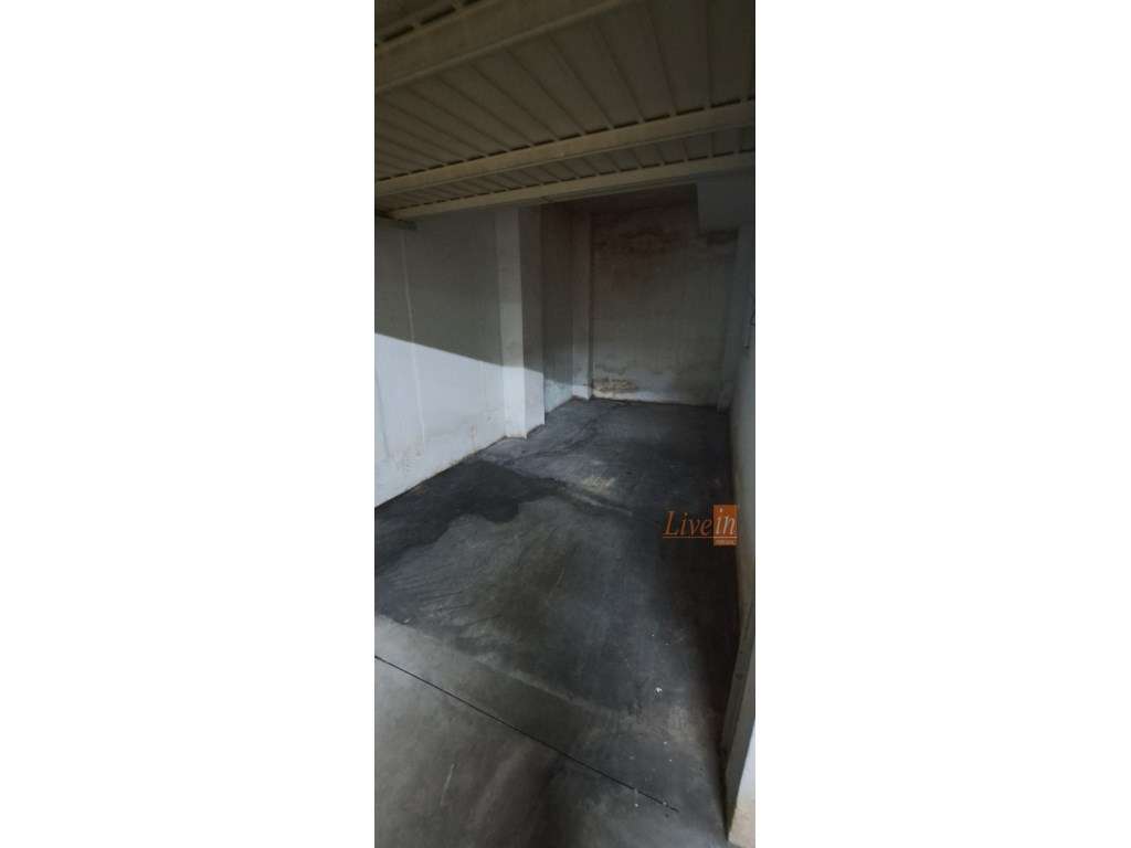 Garagem Box em Rio de Mouro - Grande imagem: 2/9