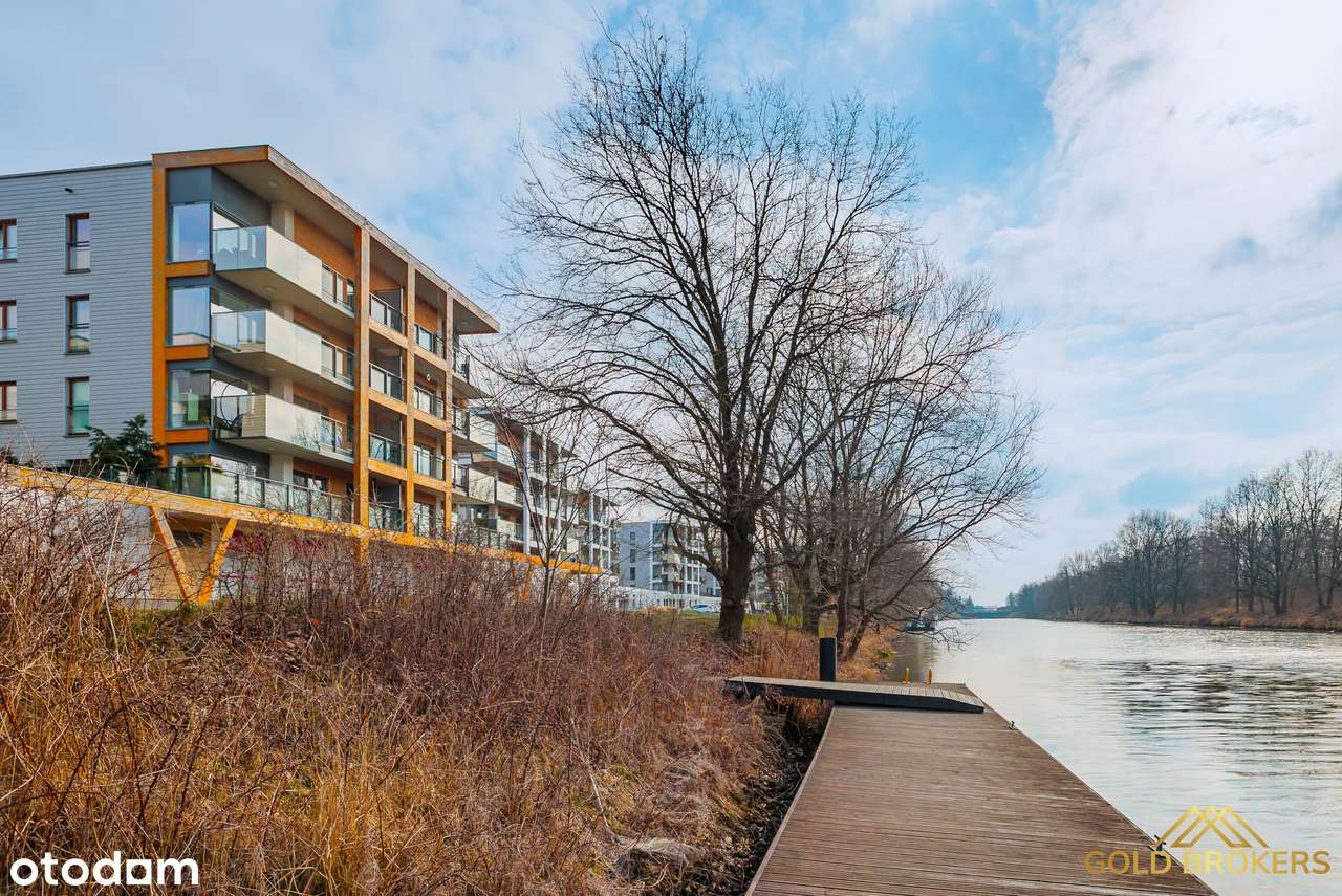 Apartament z widokiem na wodę/Duży taras/Piękne otoczenie-13