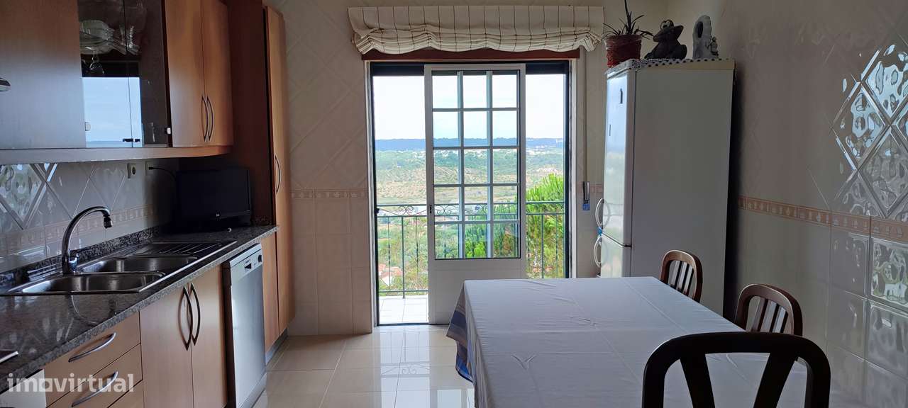 Apartamento, 120 m², Trouxemil e Torre de Vilela