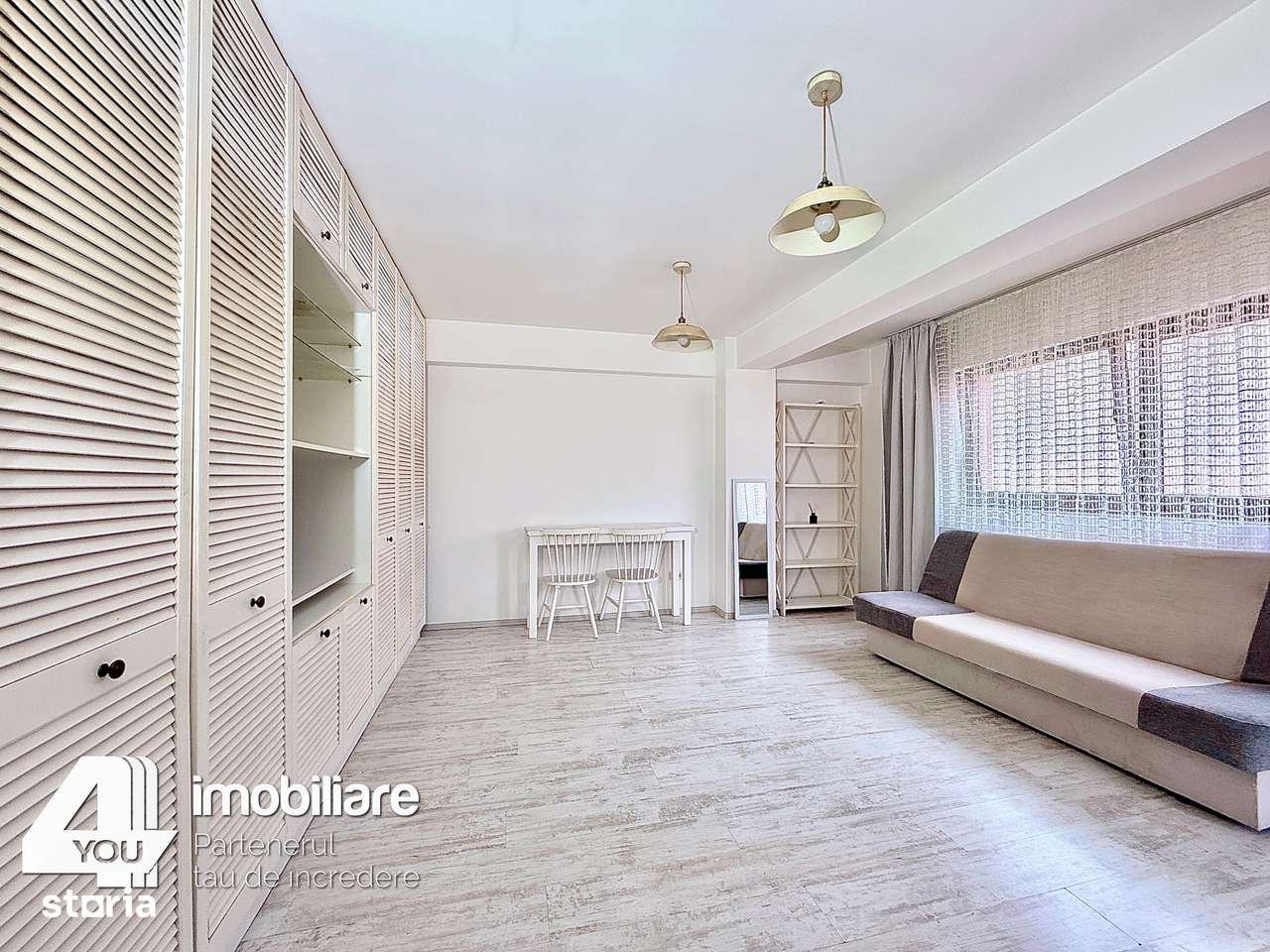 Apartament 2 camere Boul Rosu, et.1,56 mp, mobilat, utilat+termoteca - Imagine principală: 5/9