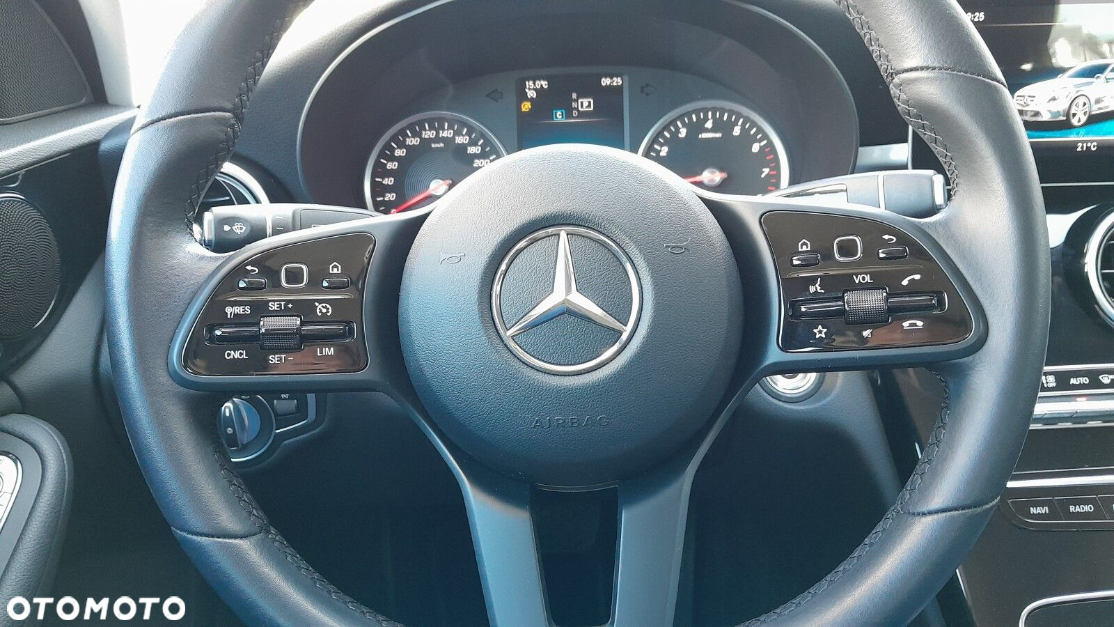 Mercedes-Benz Klasa C 180 Business Edition 9G-TRONIC - 13