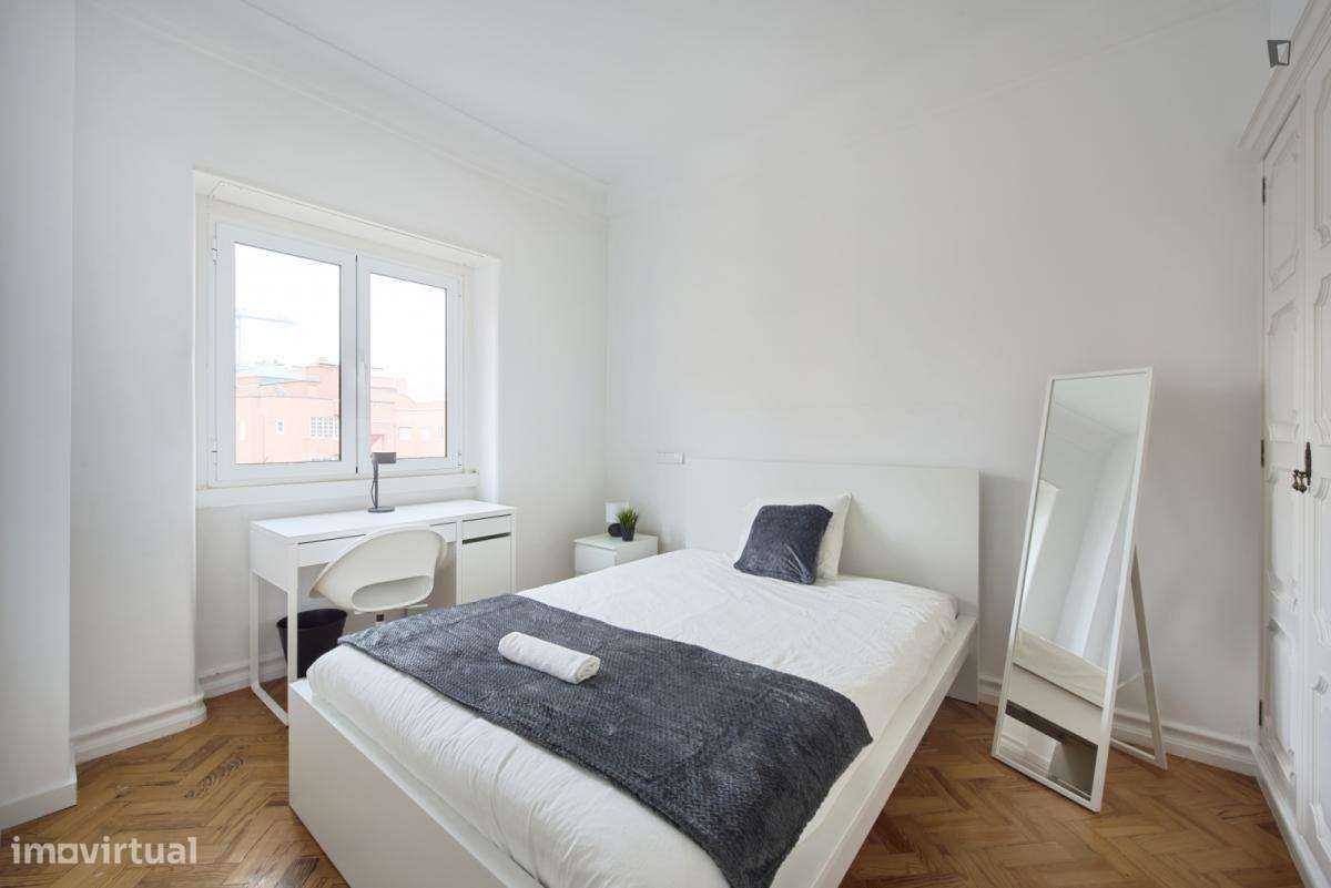 Quarto - localizado em Entrecampos Lisbon - Grande imagem: 4/10