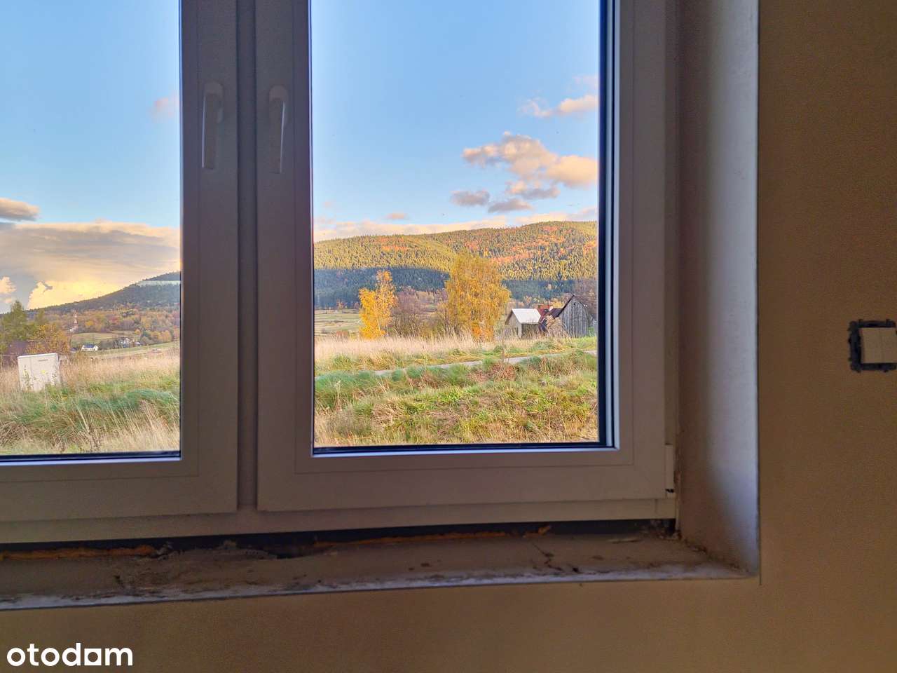 Przestronny dom z widokiem na góry Beskidu Wyspowego-11
