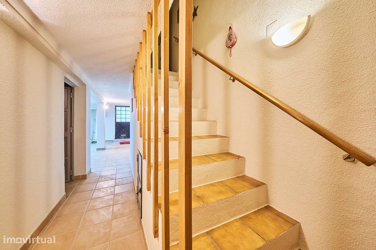 Moradia Geminada 4 Quartos - Pinhal Novo-31