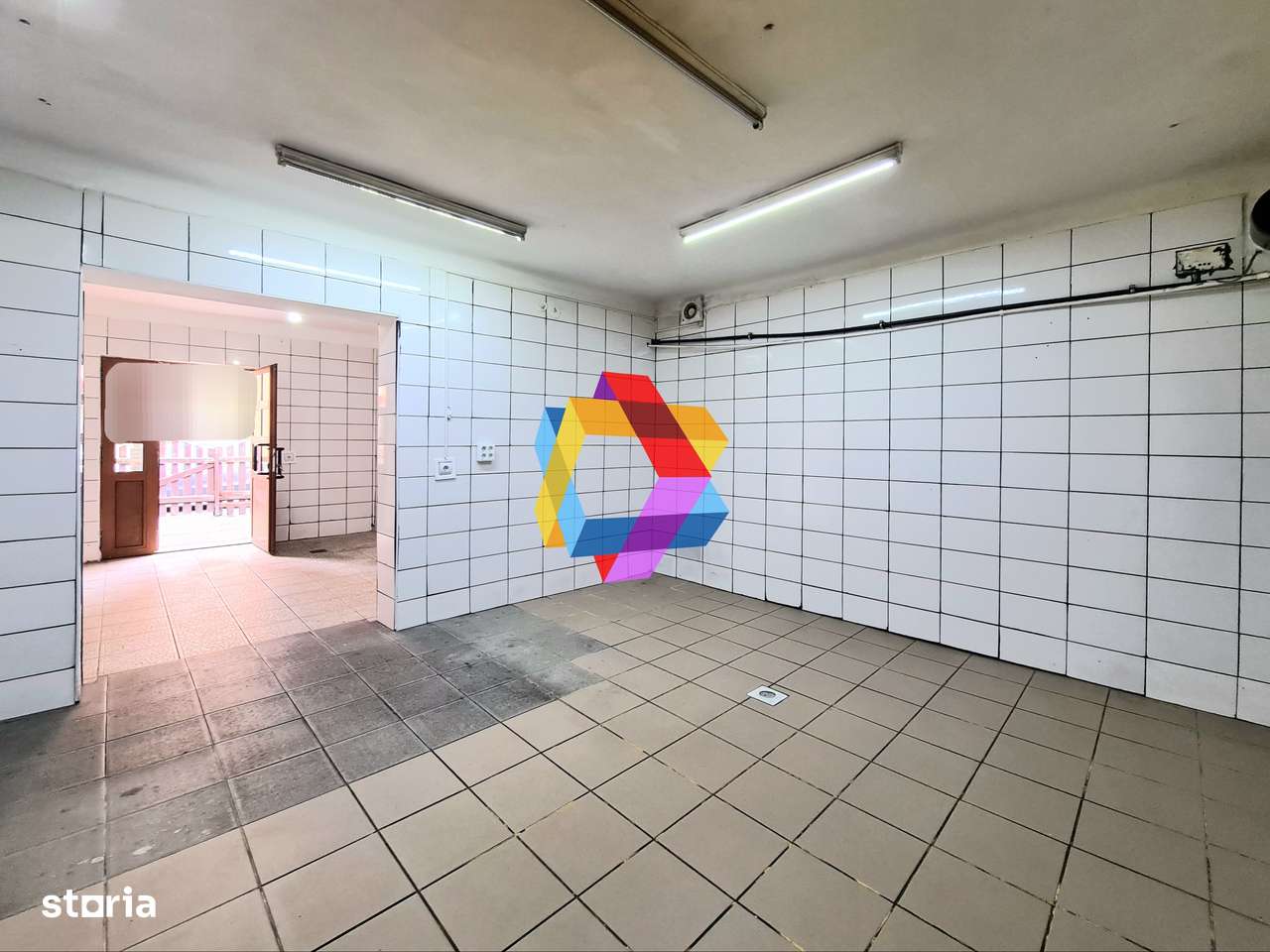 Spatiu comercial de închiriat Brasov - 138 mp # spatii-comerciale-bras - Imagine principală: 2/17