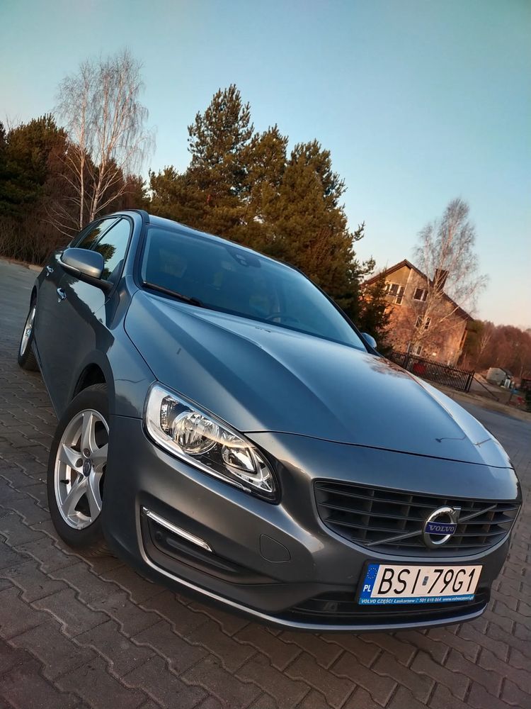 Volvo V60 I D2 2018