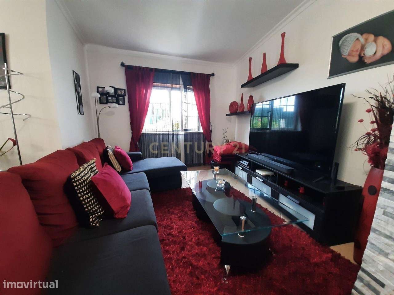 Moradia  T3 na  Lourinhã com Piscina  Garagem e Churrasqueira-12