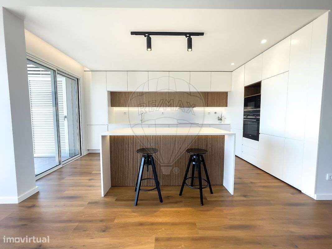 Apartamento T3 para arrendamento - Grande imagem: 2/24