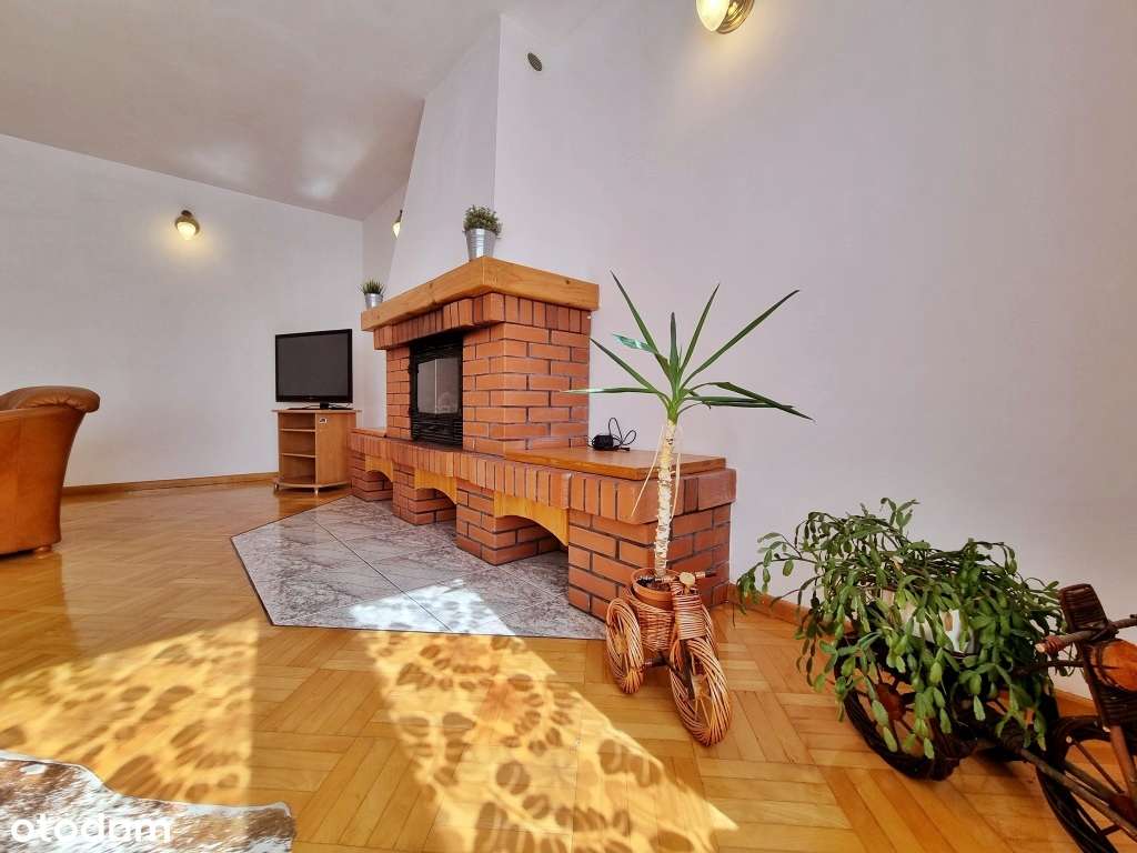 Płock, Dywizjonu 303- na sprzedaż duży dom z potencjałem inwestycyjnym-6