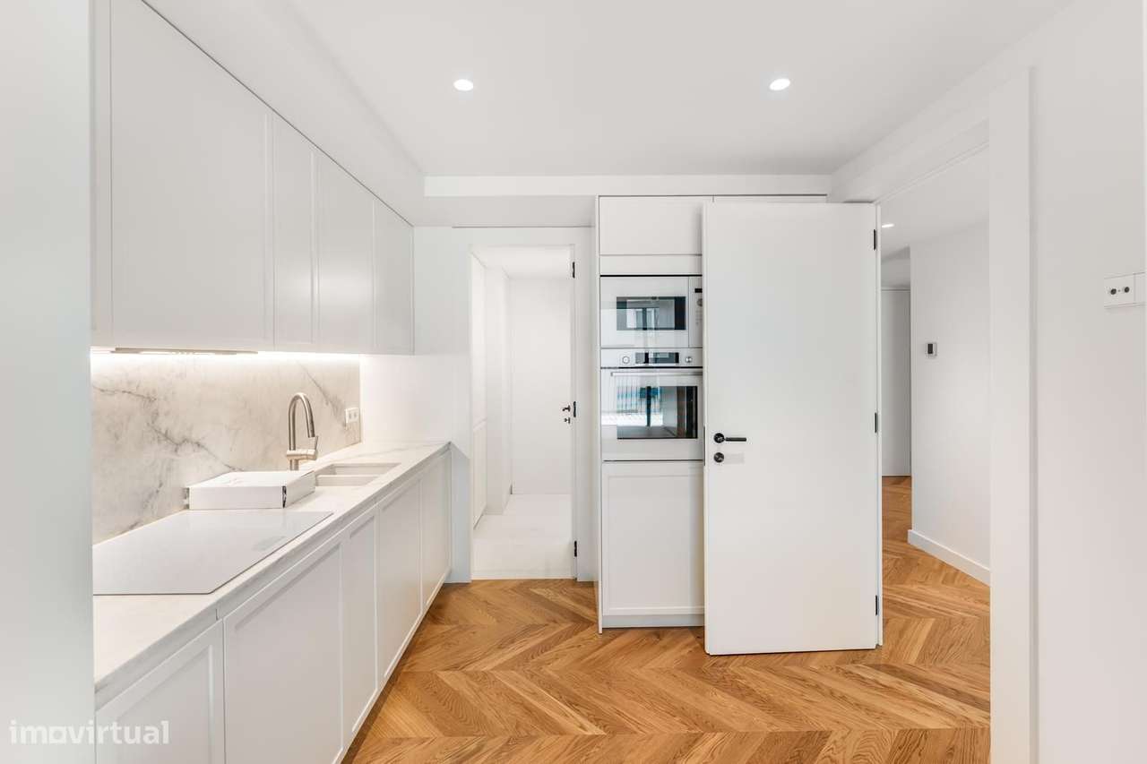 Apartamento T1 com estacionamento, Saldanha, Lisboa - Grande imagem: 5/25