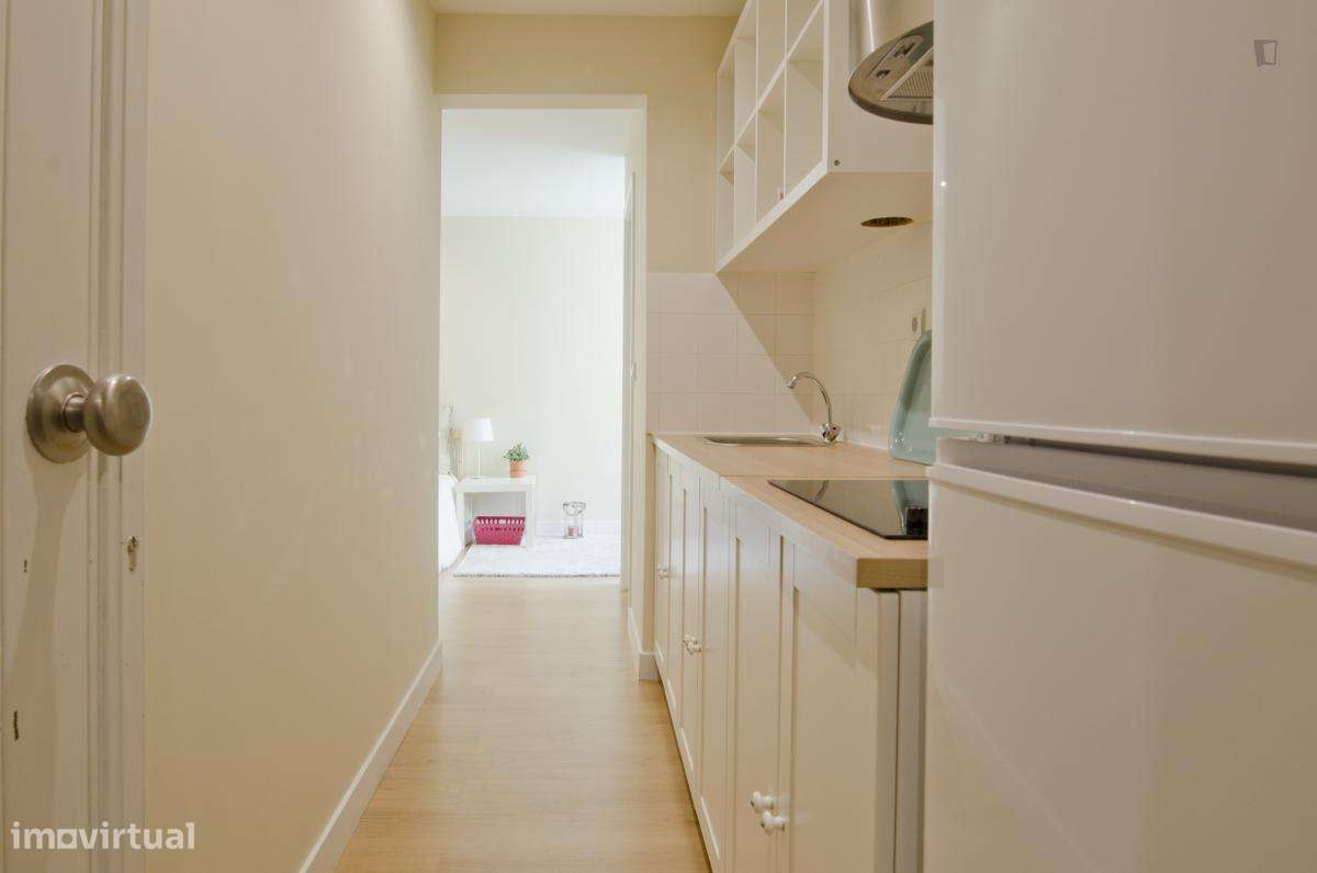 Apartamento com 1 quartos - localizado em Saldanha Lisbon - Grande imagem: 5/7