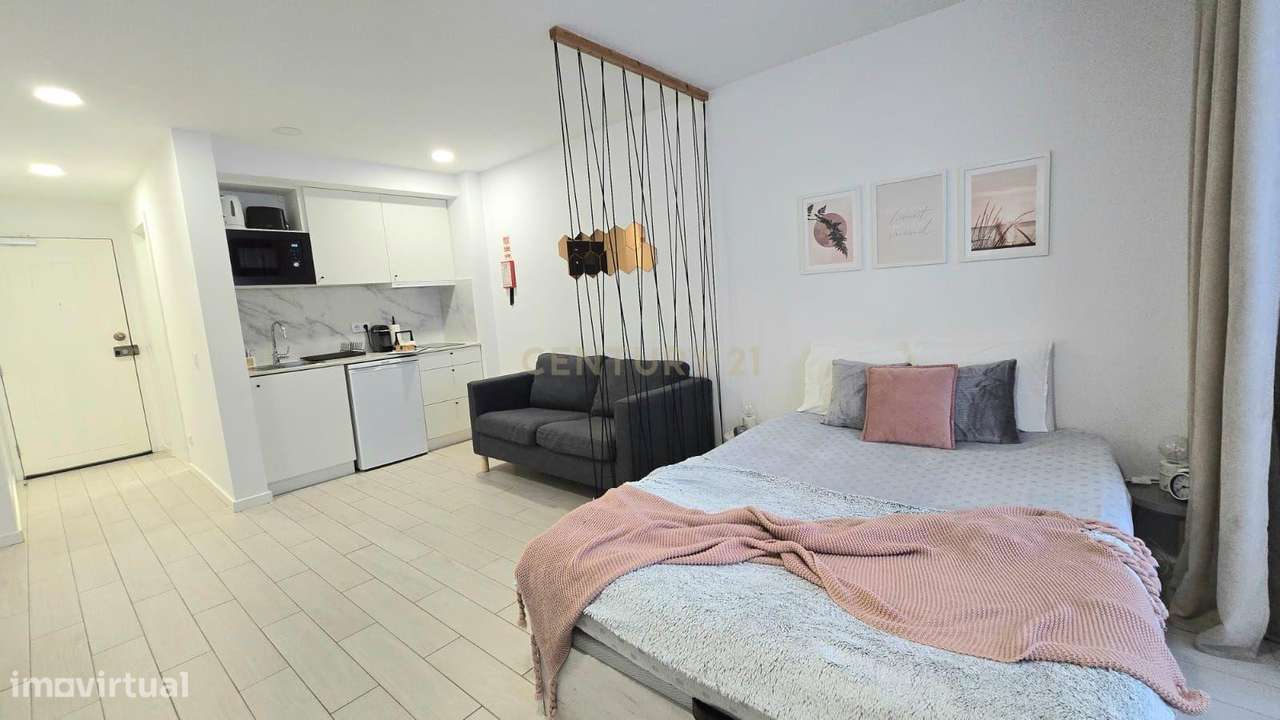 Apartamento T0 totalmente renovado em portimão.-5