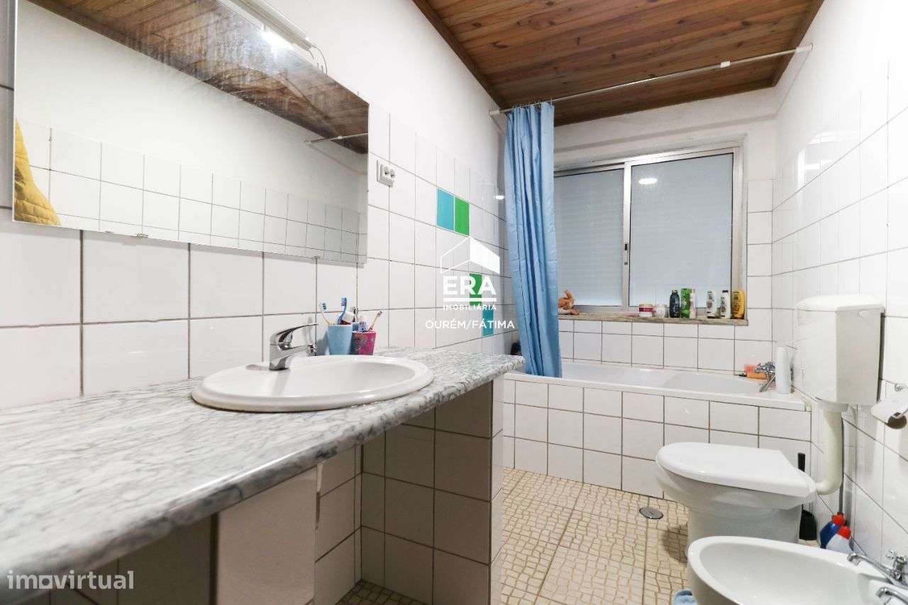 Moradia T4 em Ferreira do Zêzere!-16