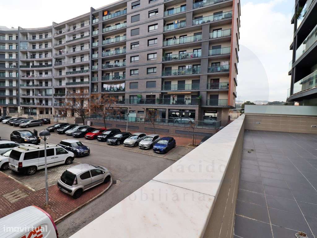 T4 CONSTRUÇÃO NOVA com terraço e garagem em Colinas do Cruzeiro - O...-17