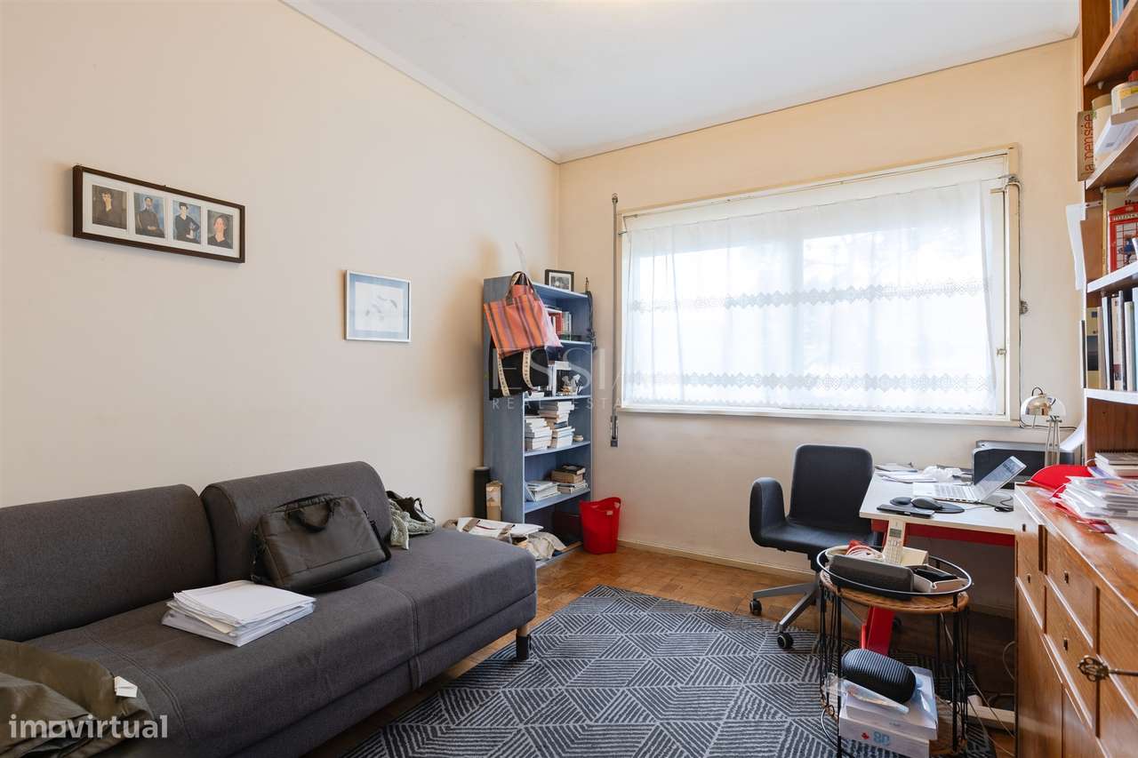 Prédio com 4 apartamentos junto Avenida Boavista | Prédio Lordelo Ouro-5