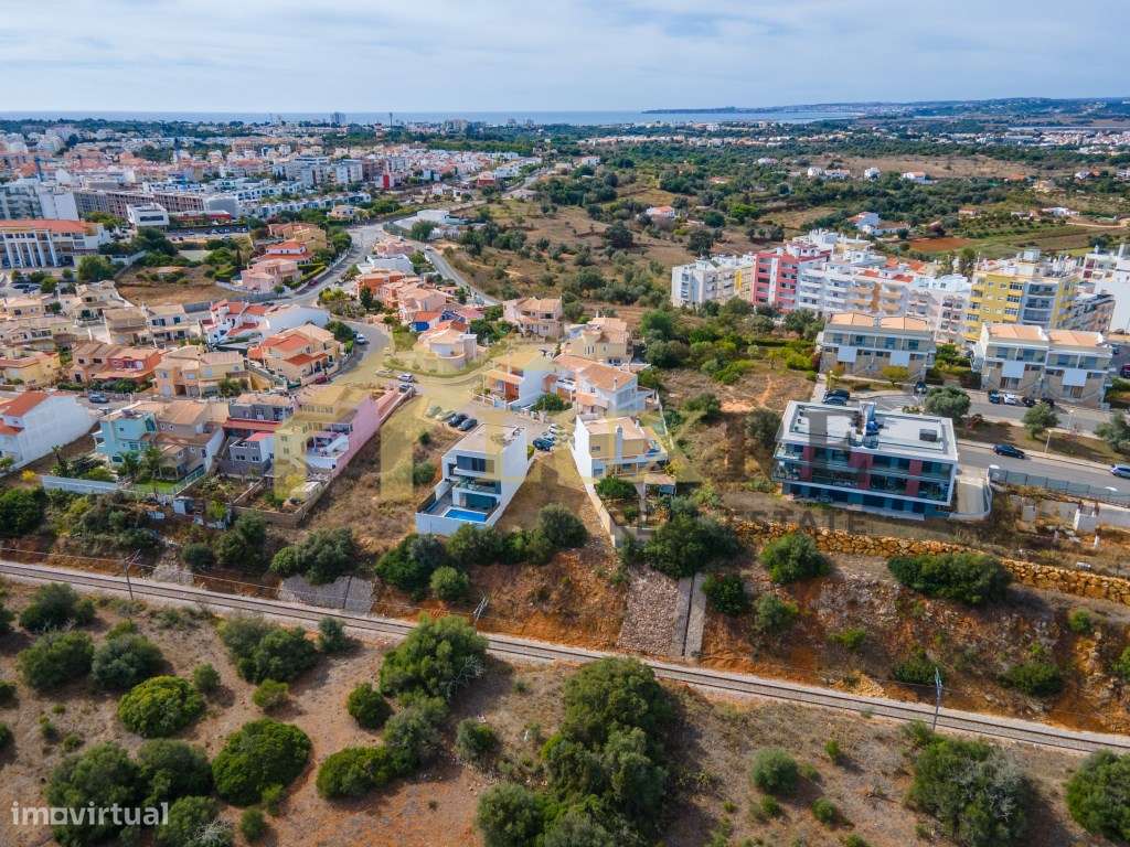 Terreno Urbano com Projeto - Vale de Lagar - Portimão-8