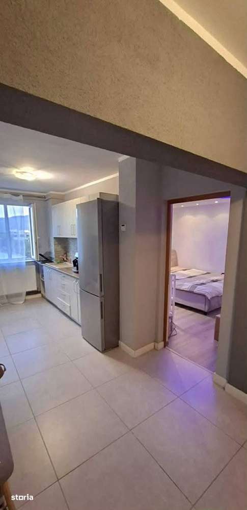 cv 103 V.Alecsandri, apartament 2 camere decomandat, etaj III-2
