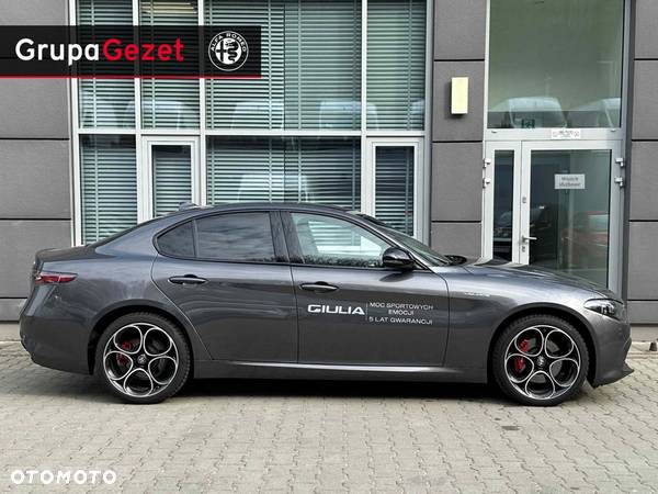 Alfa Romeo Giulia - 14