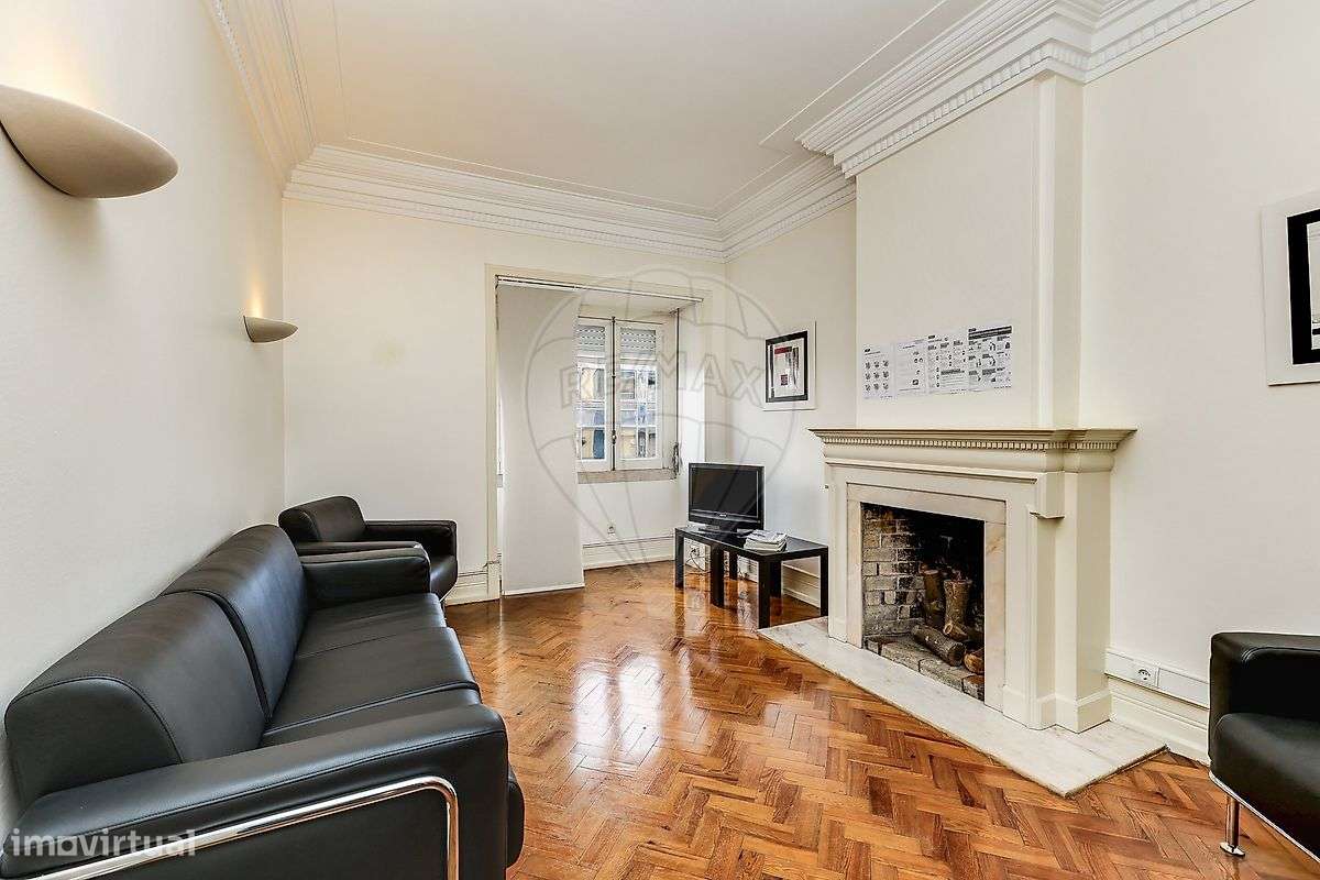 Apartamento T8 para venda - Grande imagem: 2/6