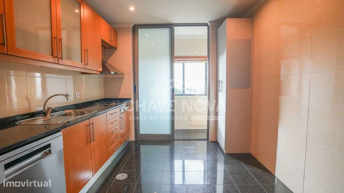 Apartamento T2+1 Dúplex c/ Vistas Mar em Canidelo - Grande imagem: 3/29