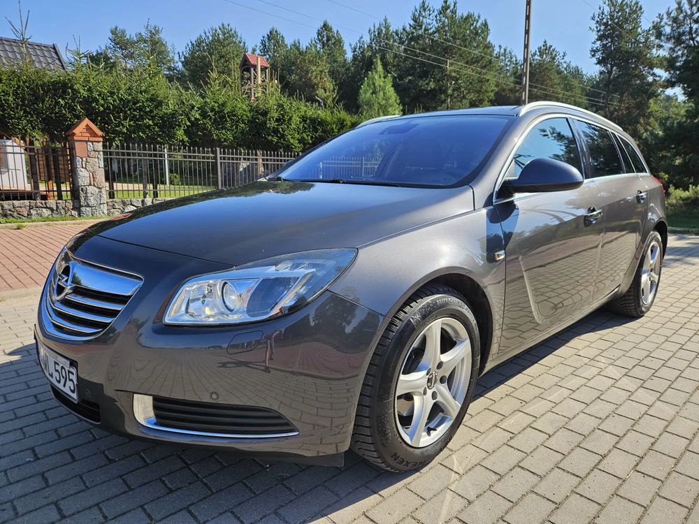 Opel Insignia A 1.6 Turbo Design Edition 2009