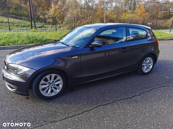 BMW Seria 1 120d - 16