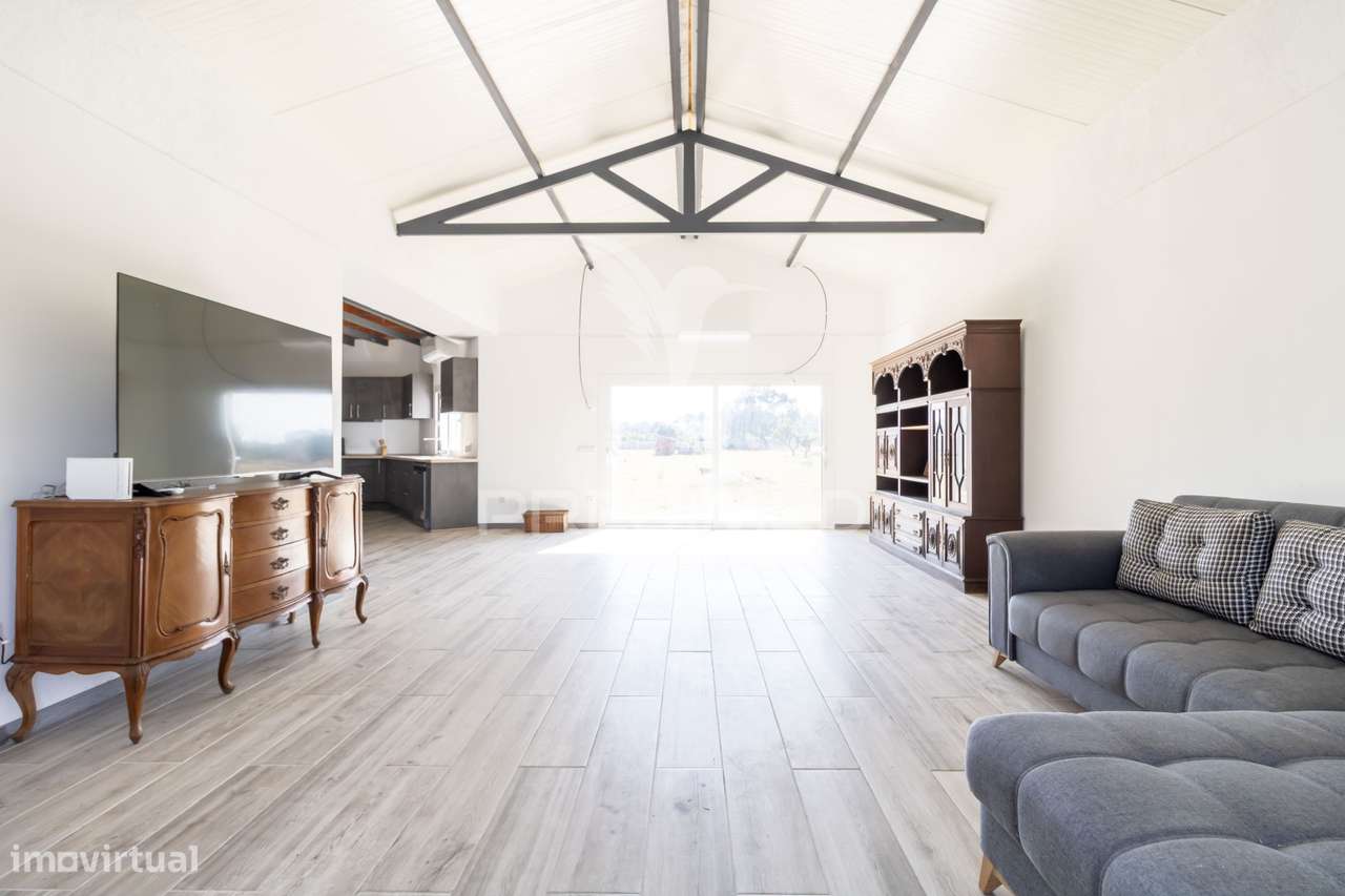 Moradia térrea em Quintinha no Pinhal Novo - Grande imagem: 2/39