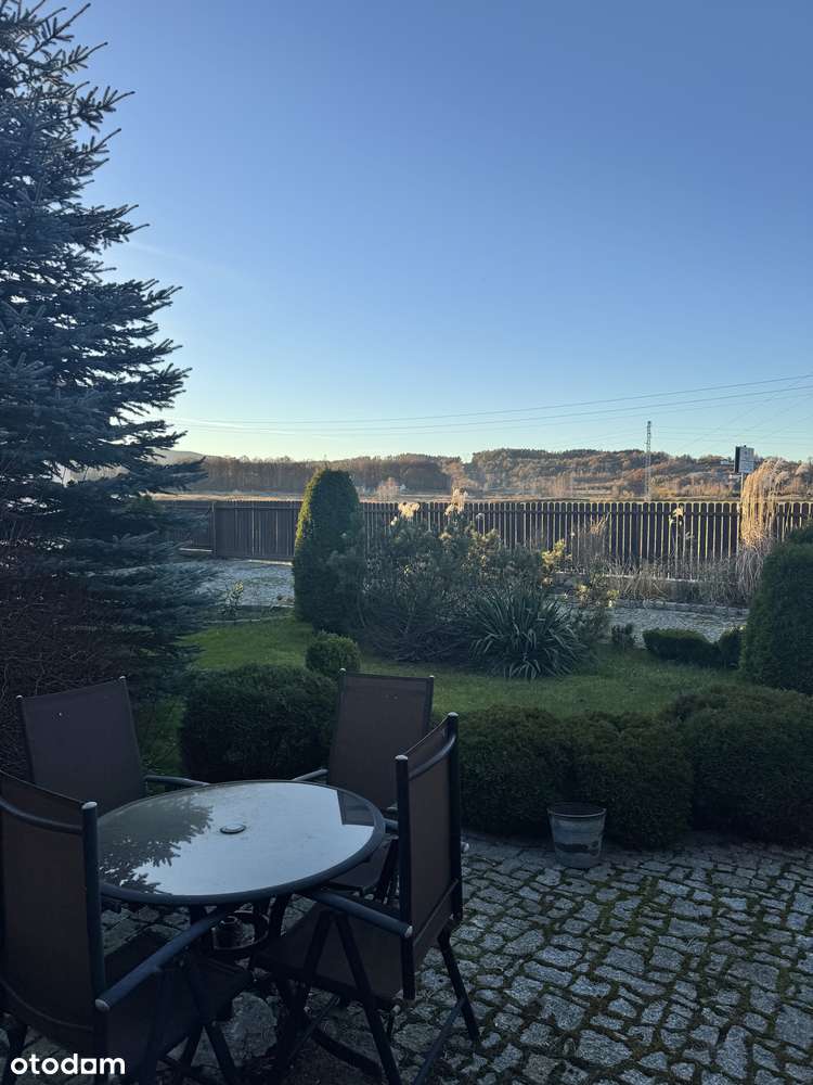 Wojcieszyce-parterowy dom wolnostojący na dużej działce, fotowoltaika-7