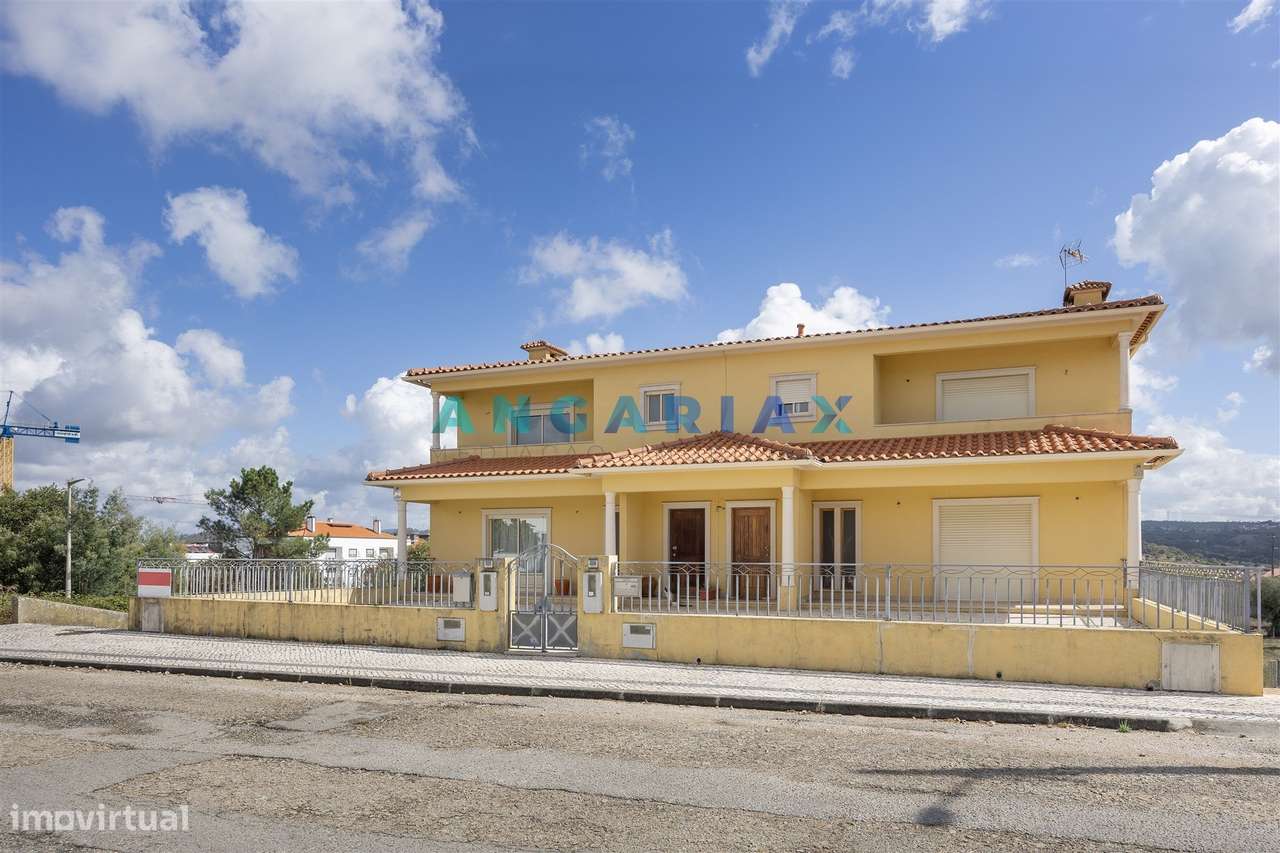 ANG1691 - Moradia T4 para Venda em Pombal-39