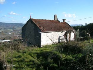 Moradia para recuperar com vista deslumbrante