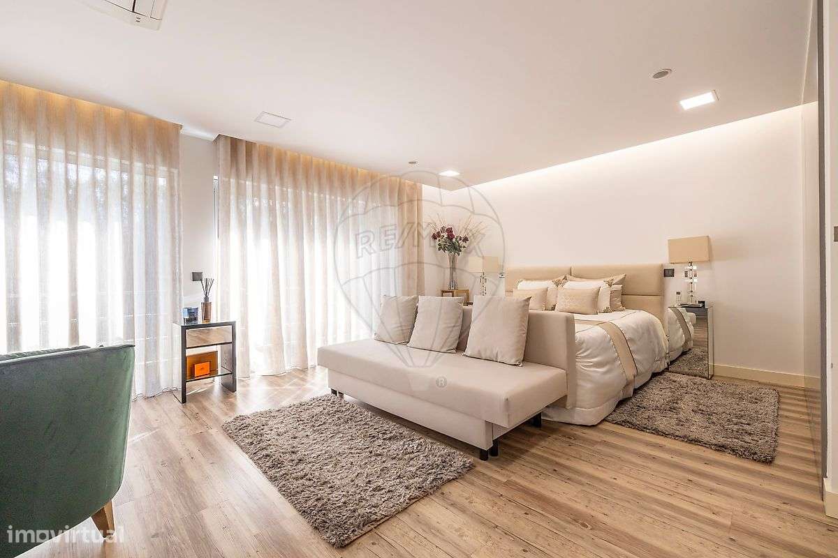 Moradia T5 para venda - Grande imagem: 2/40