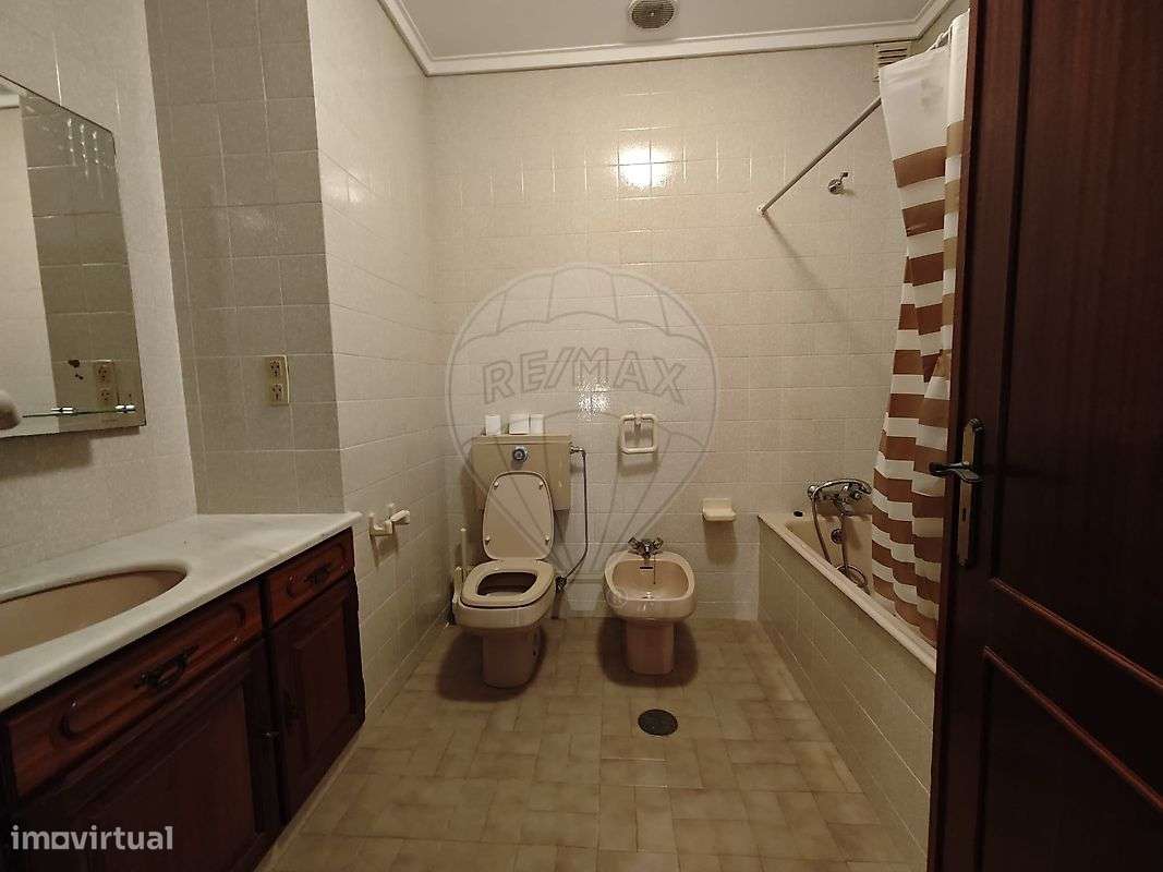 Moradia T4 para arrendamento - Grande imagem: 3/18