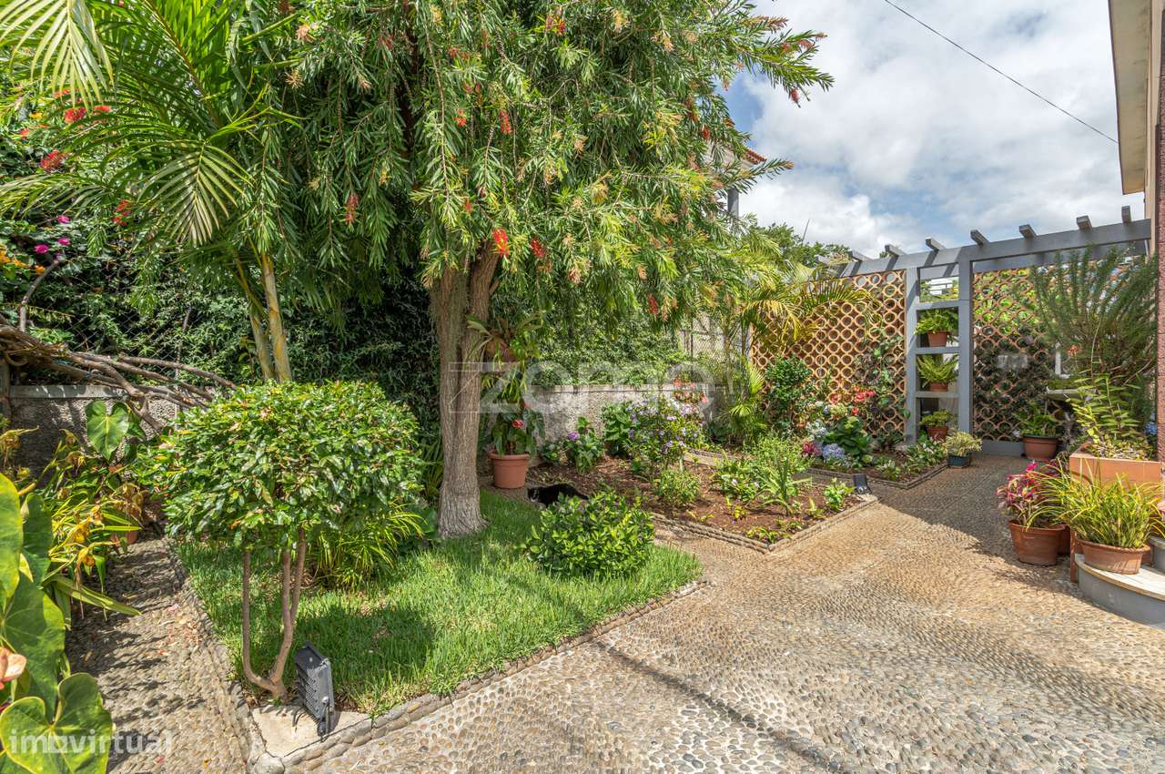 Moradia T5 em São Martinho, Funchal-17